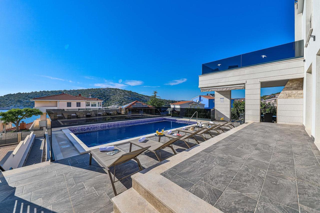 Villa Le Soleil Rogoznica  Eksteriør billede